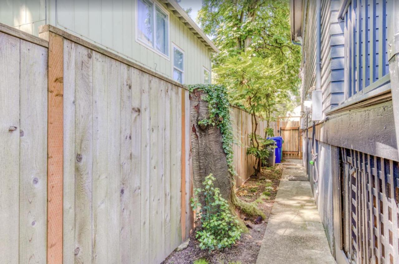 Cozy Pdx Hideout, Ideal Location Apartment